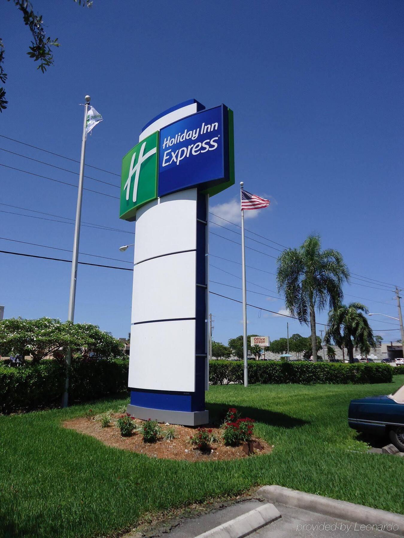 Holiday Inn Express Boca Raton - West By Ihg Eksteriør bilde